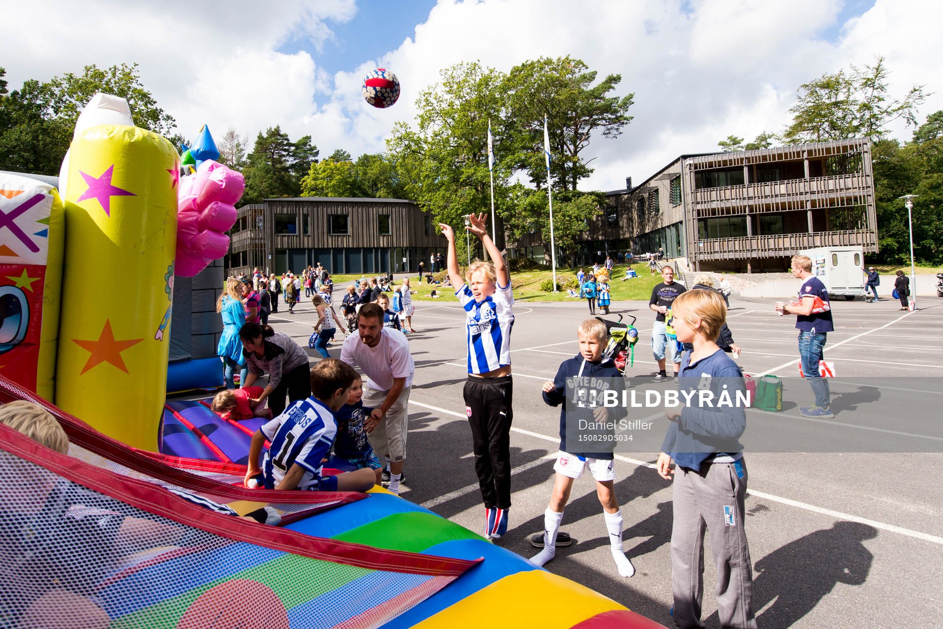 Olika aktiviteter i samband med en  träning med  IFK Göteborg den 29 augusti 2015 i Göteborg.
