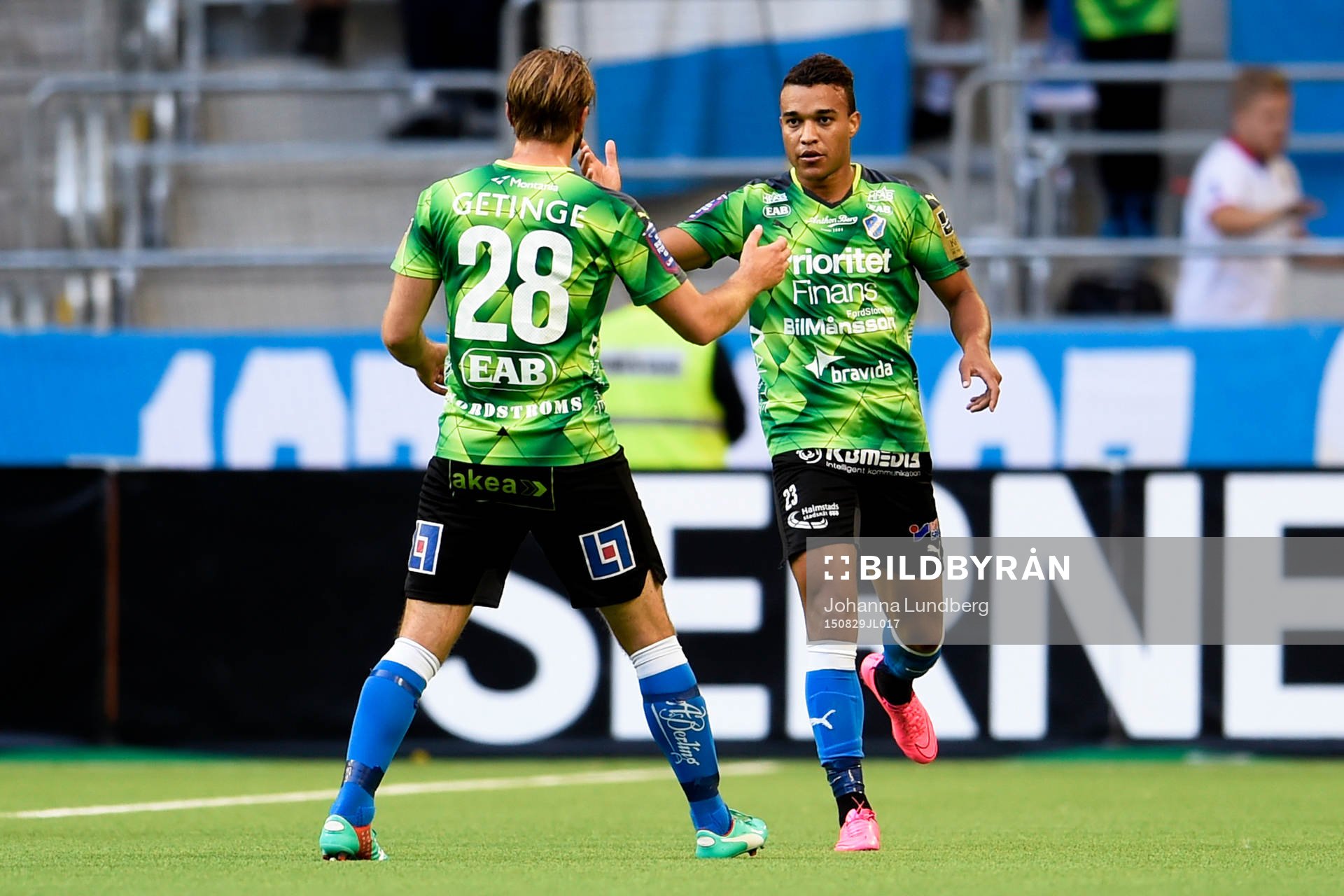 Halmstads Matthew Rusike jublar