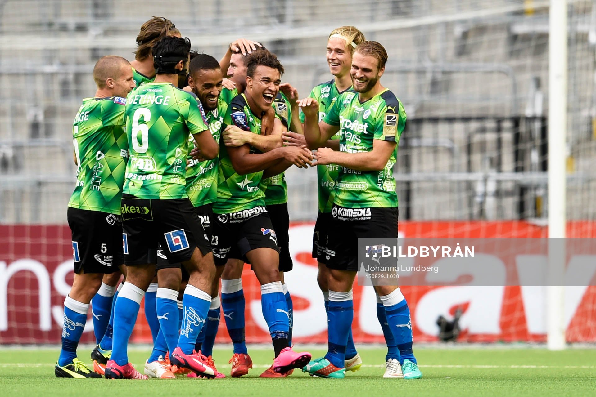Halmstads Matthew Rusike jublar