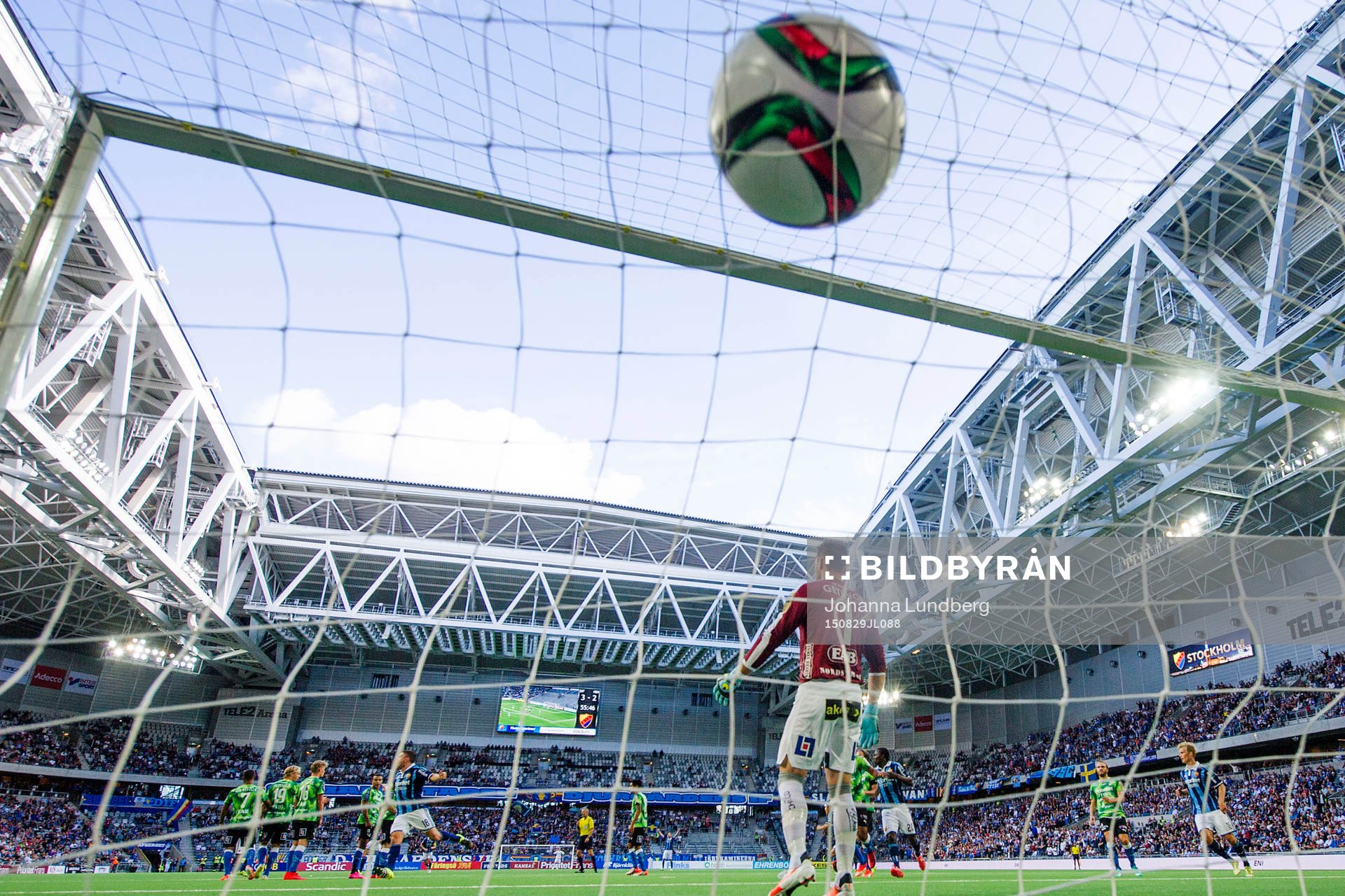 Djurgårdens Kerim Mrabti jublar