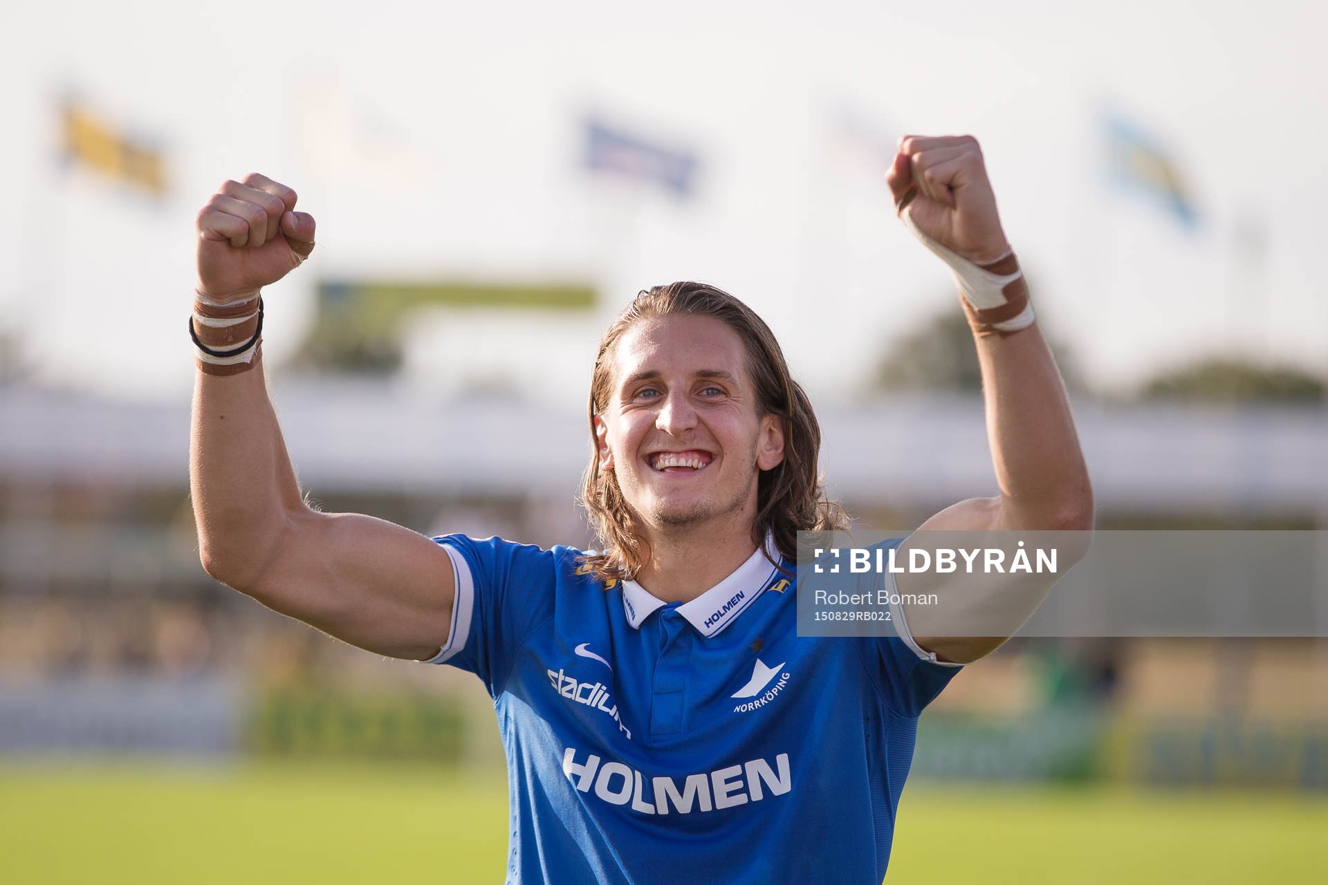 Norrköpings Målvakt David Mitov Nilsson jublar efter fotbollsmatchen i Allsvenskan mellan Falkenberg och Norrköping den 29 Augusti 2015 i Falkenberg.