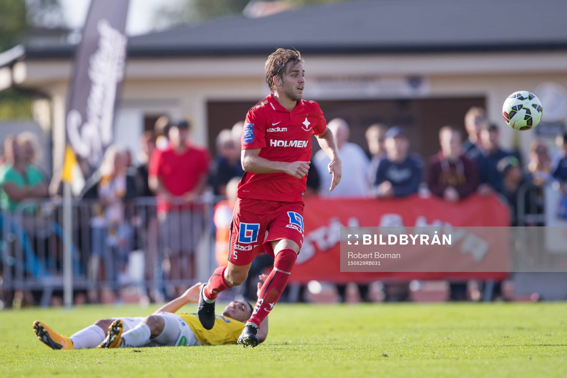 Norrköpings Christoffer Nyman med bollen