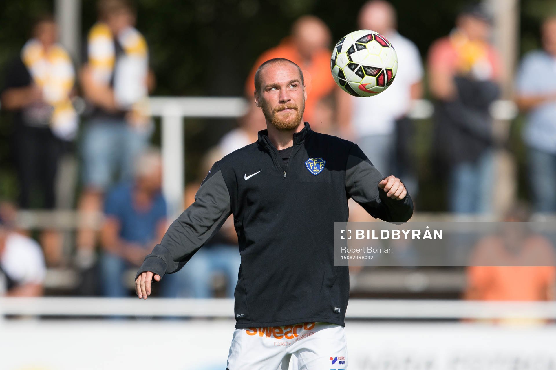 Falkenbergs Christoffer Carlsson före fotbollsmatchen i