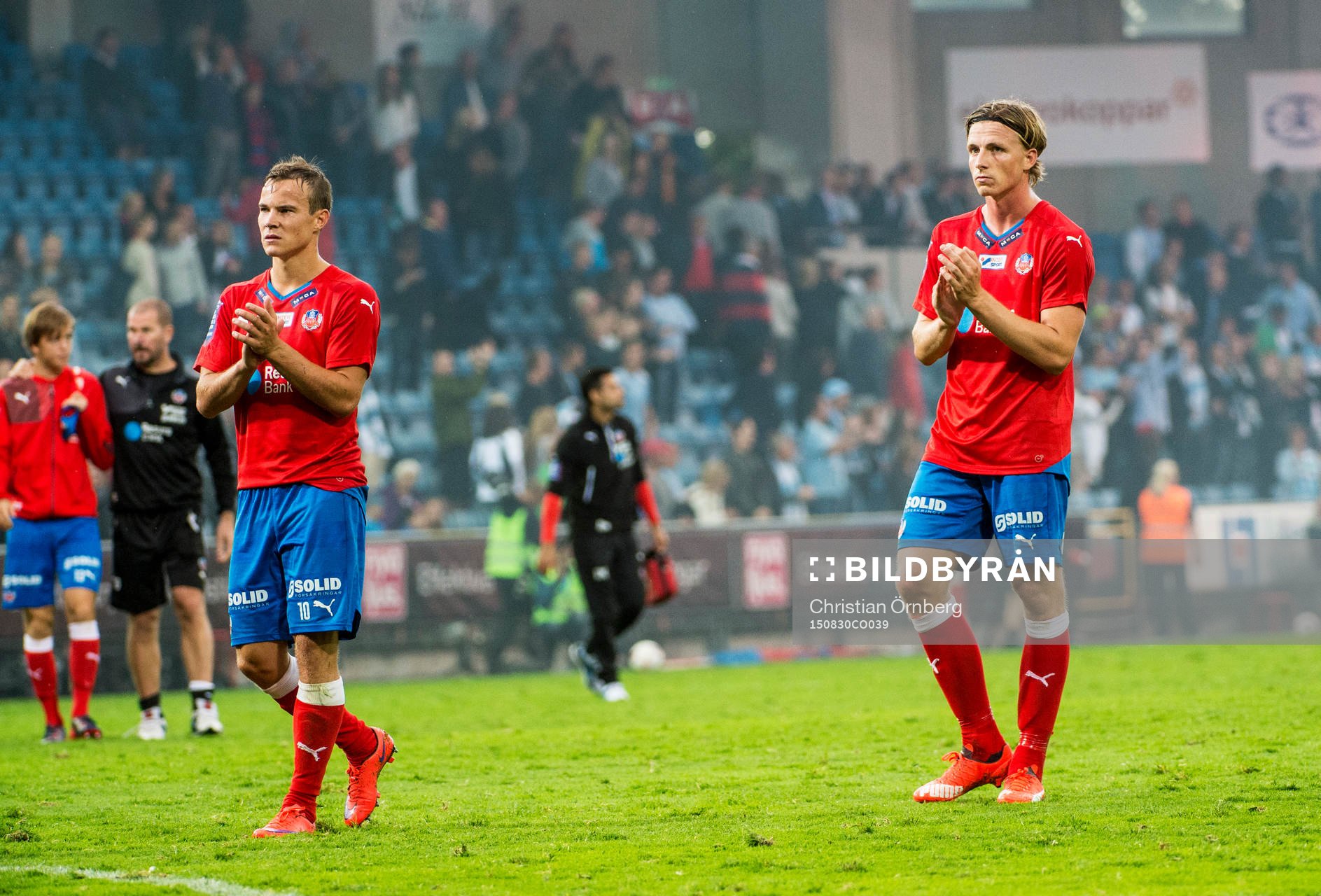 Helsingborgs Anton Wede och Carl Johansson deppar