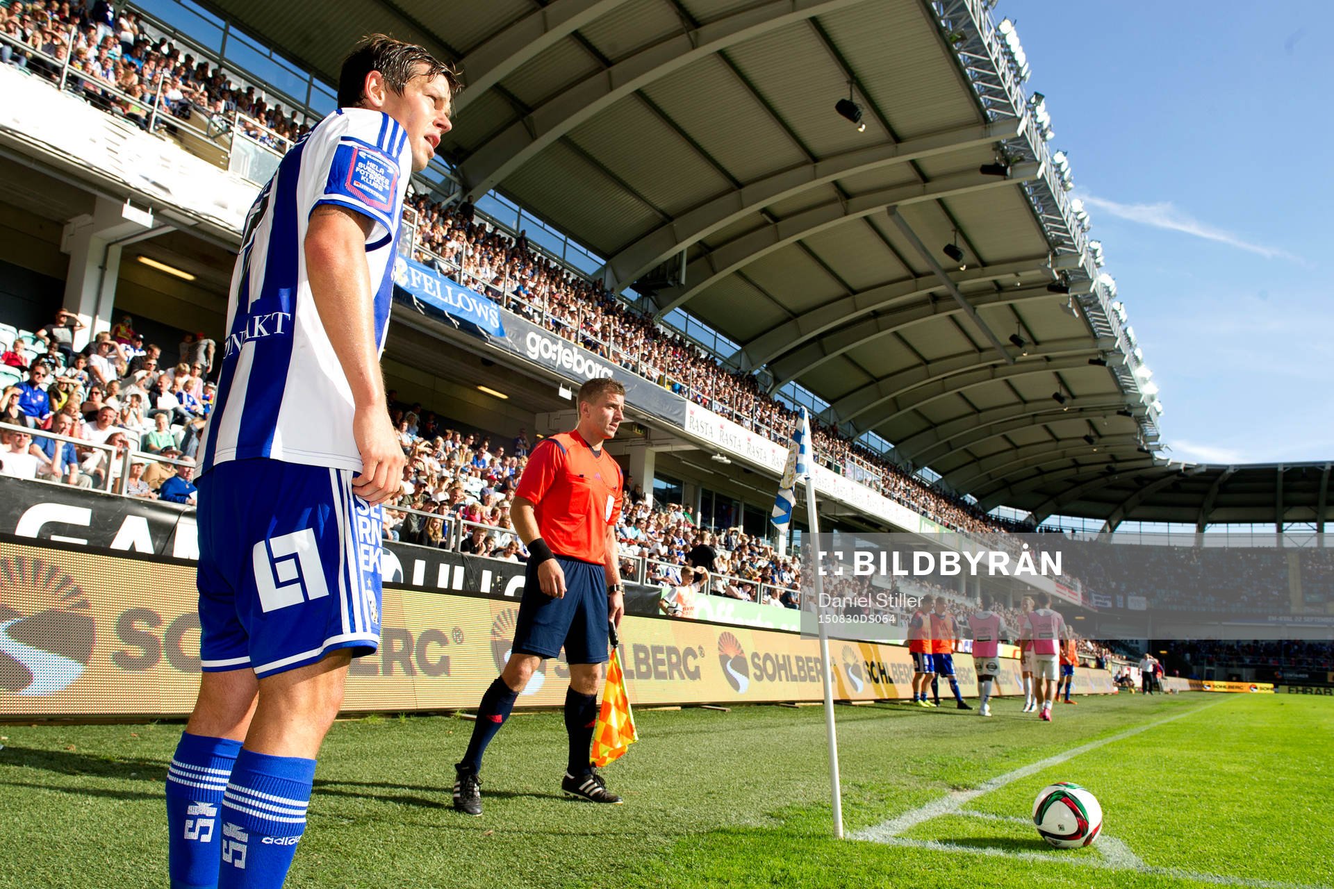 IFK Göteborgs Mads Winther Albeck skall slå en hörna