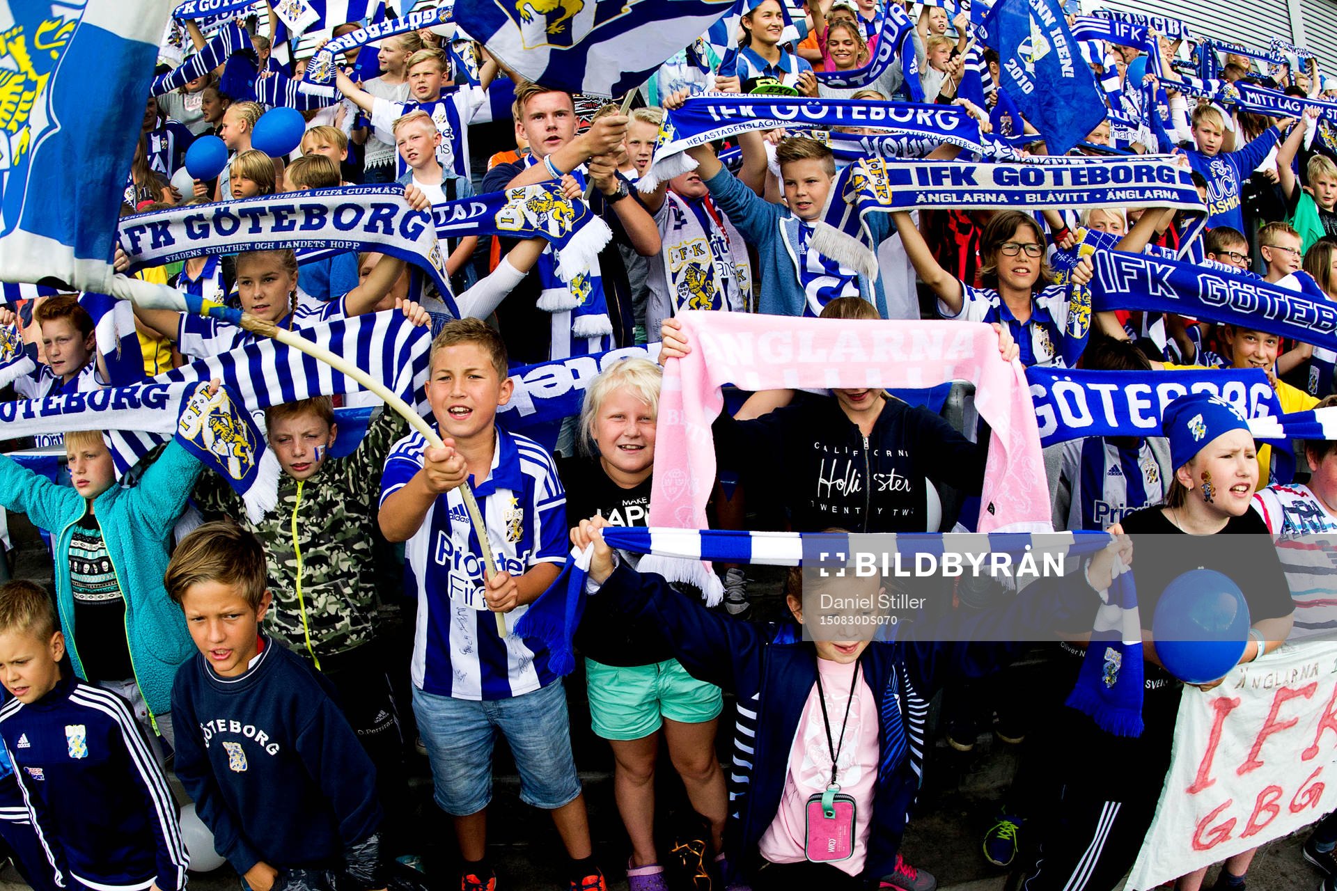 IFK Göteborgs unga hejarklack Young Fellows