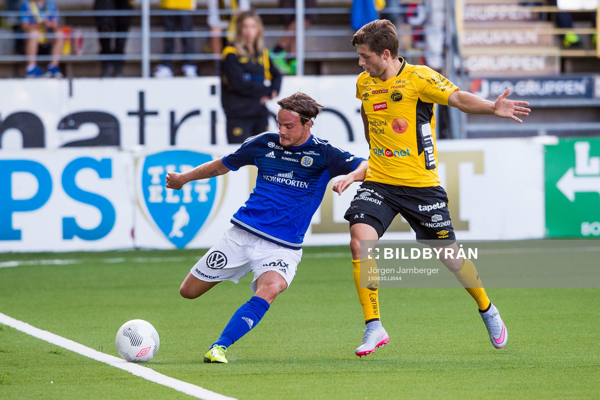 Sundsvalls Eric Larsson och Elfsborgs Arber Zeneli