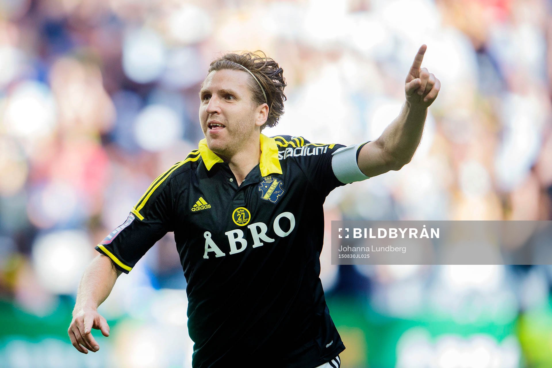 s Nils-Eric Johansson gör 1-0 och jublar