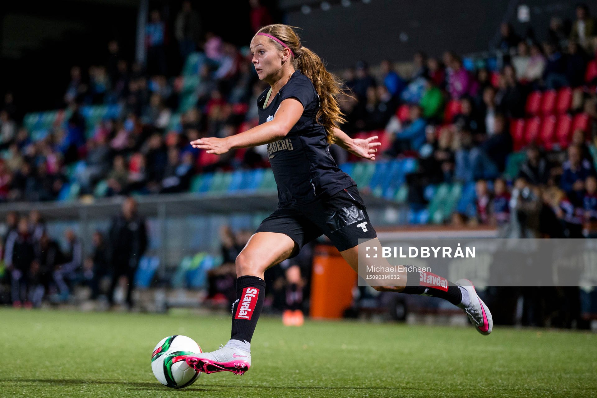 Göteborgs Lieke Martens avancerar sista biten innan hon