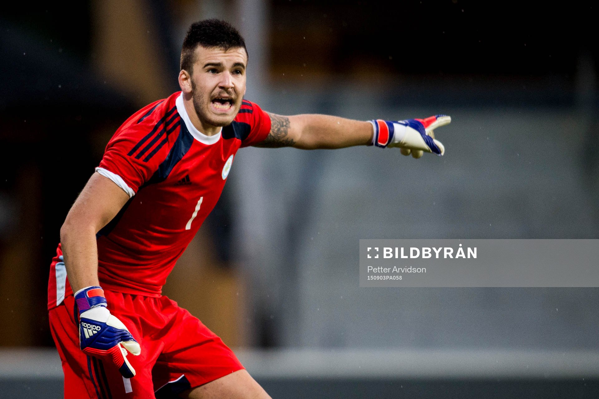San Marinos målvakt Andrea Manzaroli