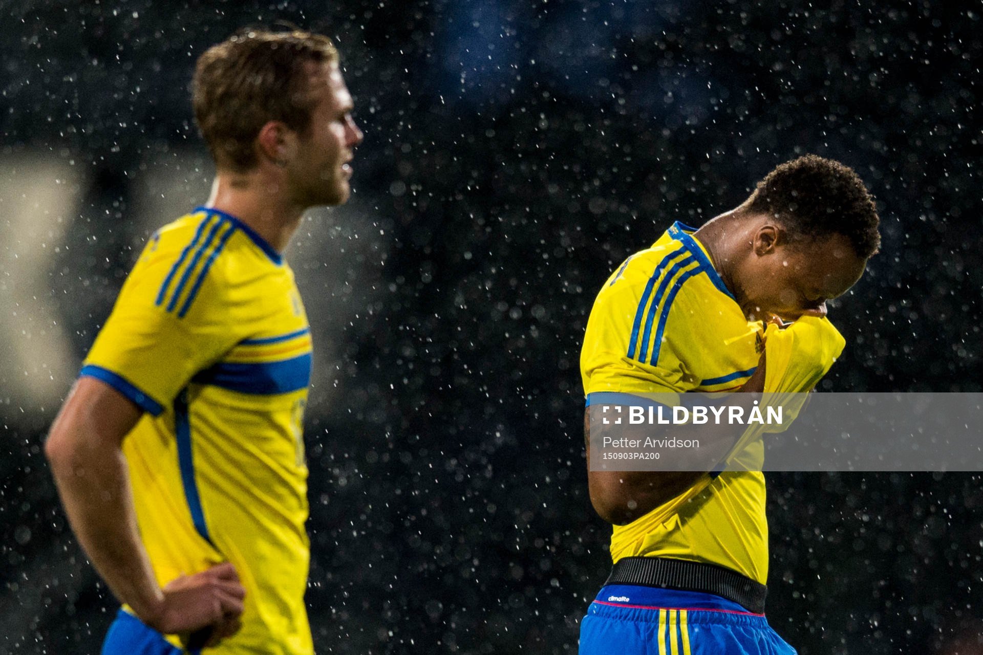 Sveriges Gustav Engvall och Carlos Strandberg deppar