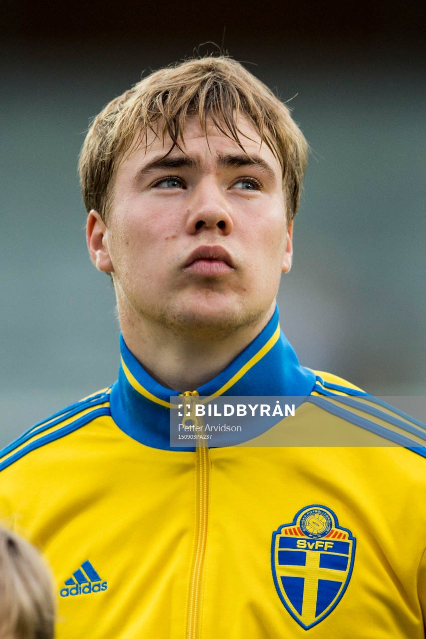 Sveriges Simon Tibbling