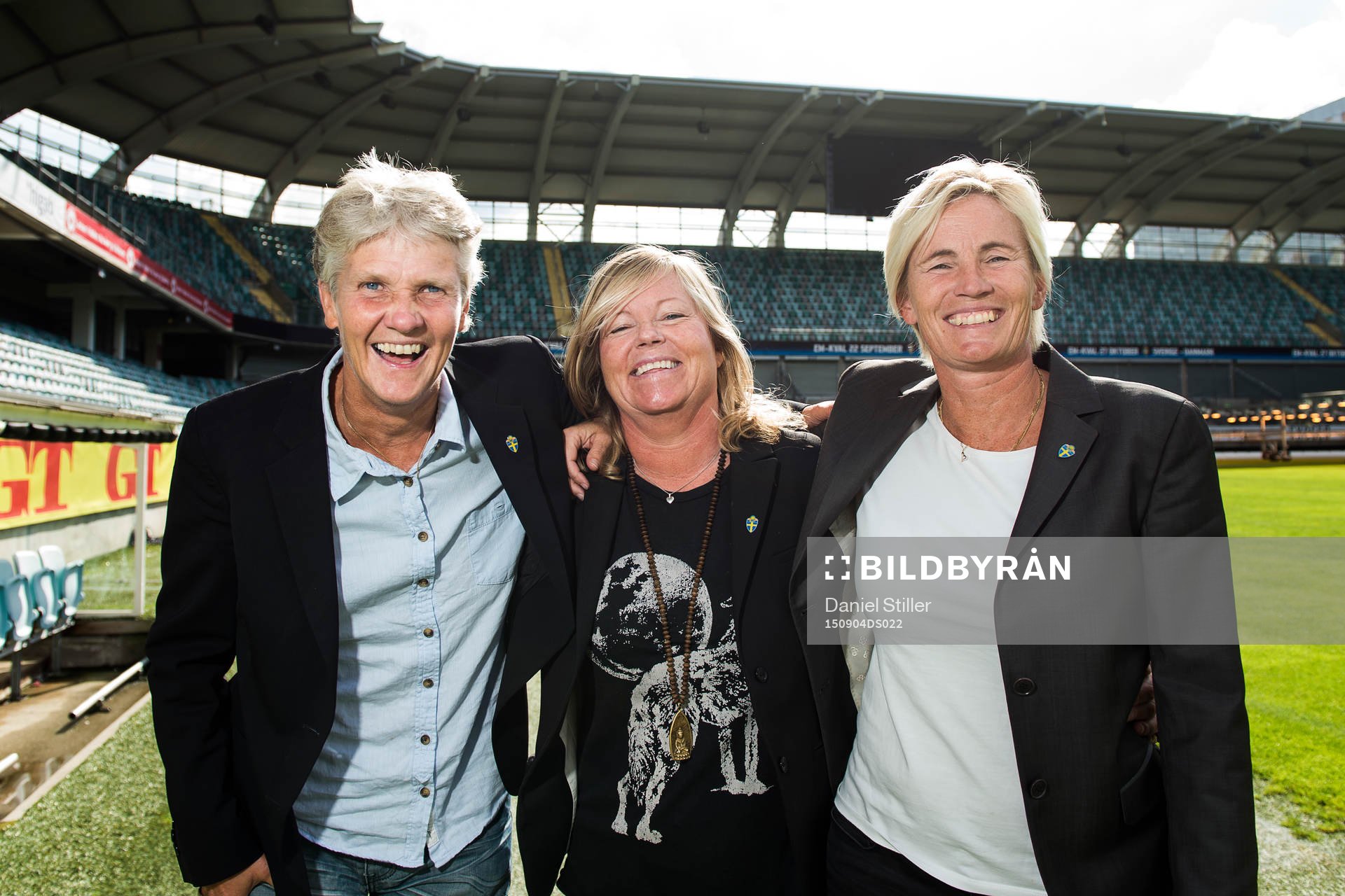 Sveriges Förbundskapten Pia Sundhage, landslagschef Marika