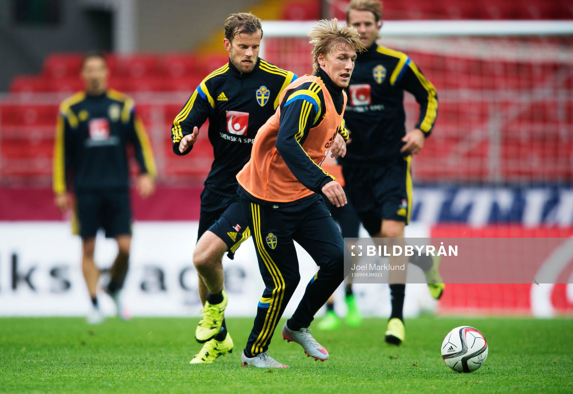 Mikael Antonsson och Emil Forsberg på Sveriges