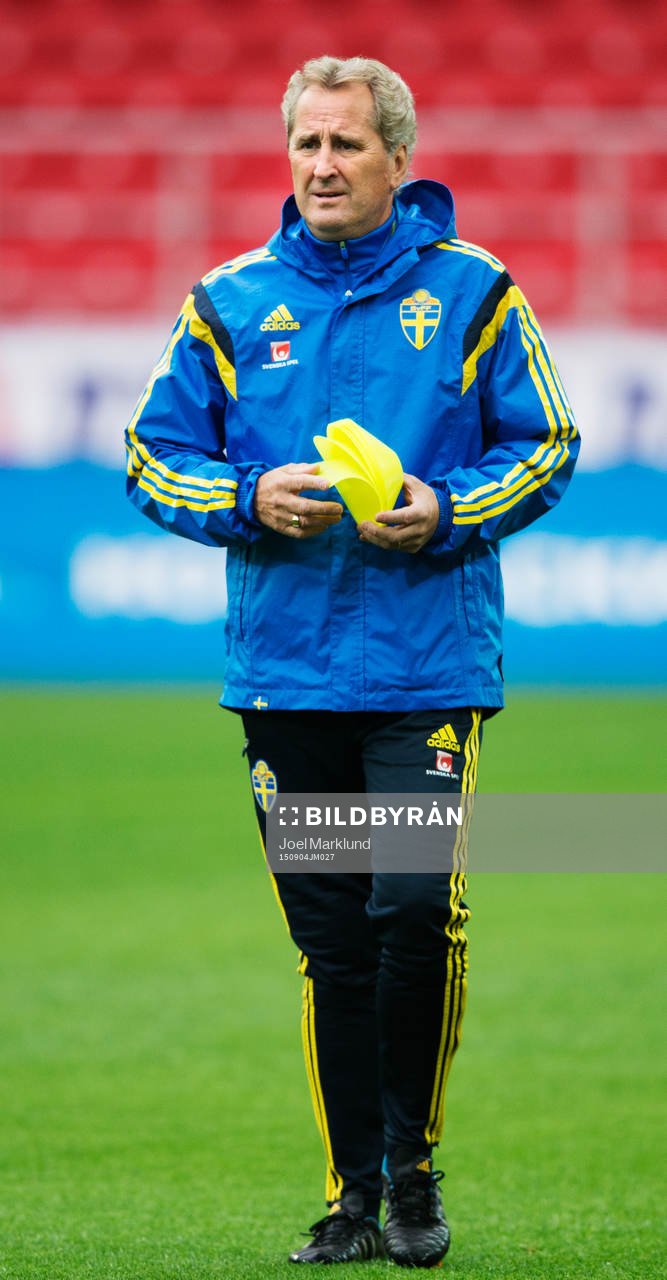 Förbundskapten Erik Hamrén på Sveriges fotbollslandslag