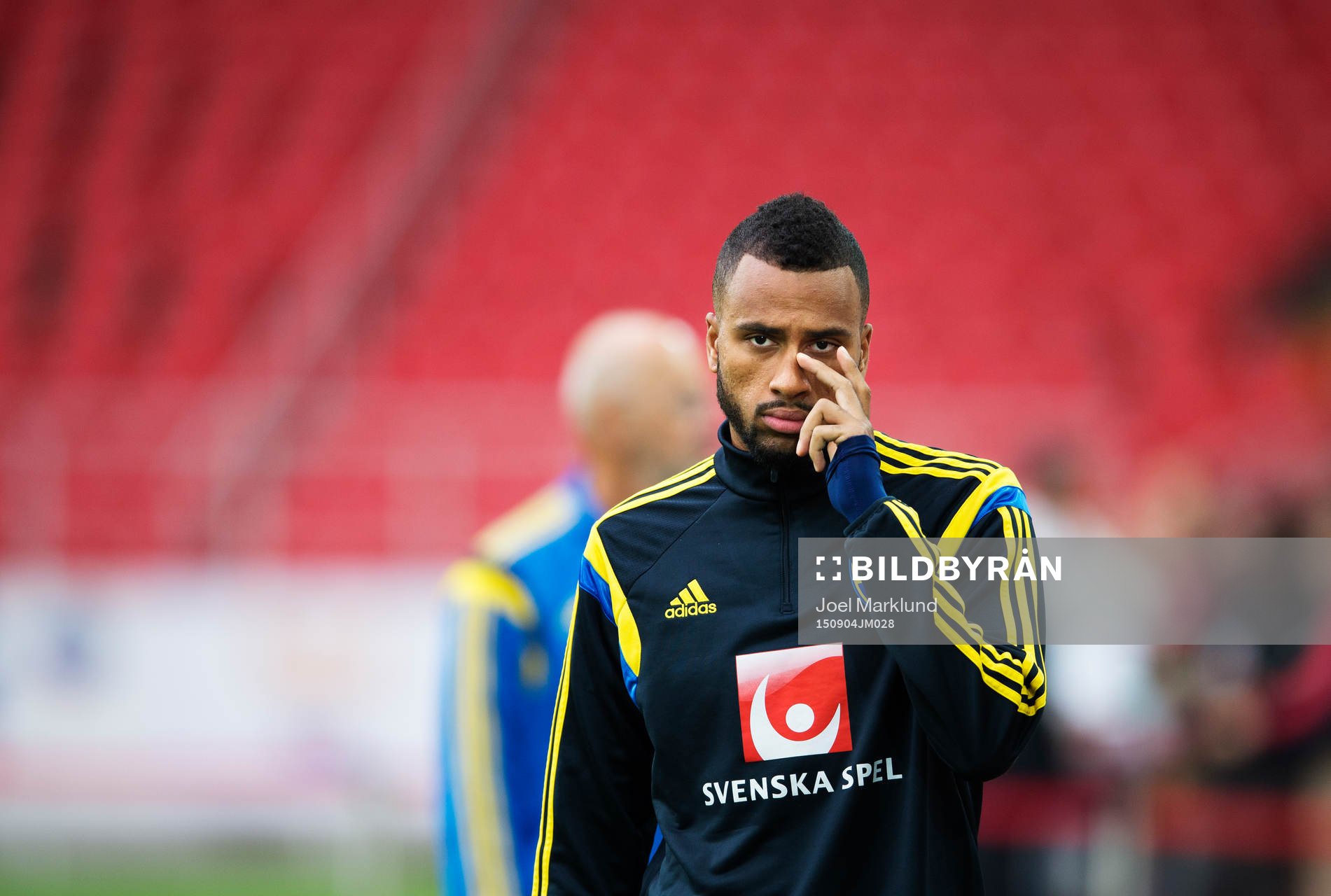 Isaac Kiese Thelin på Sveriges fotbollslandslag träning