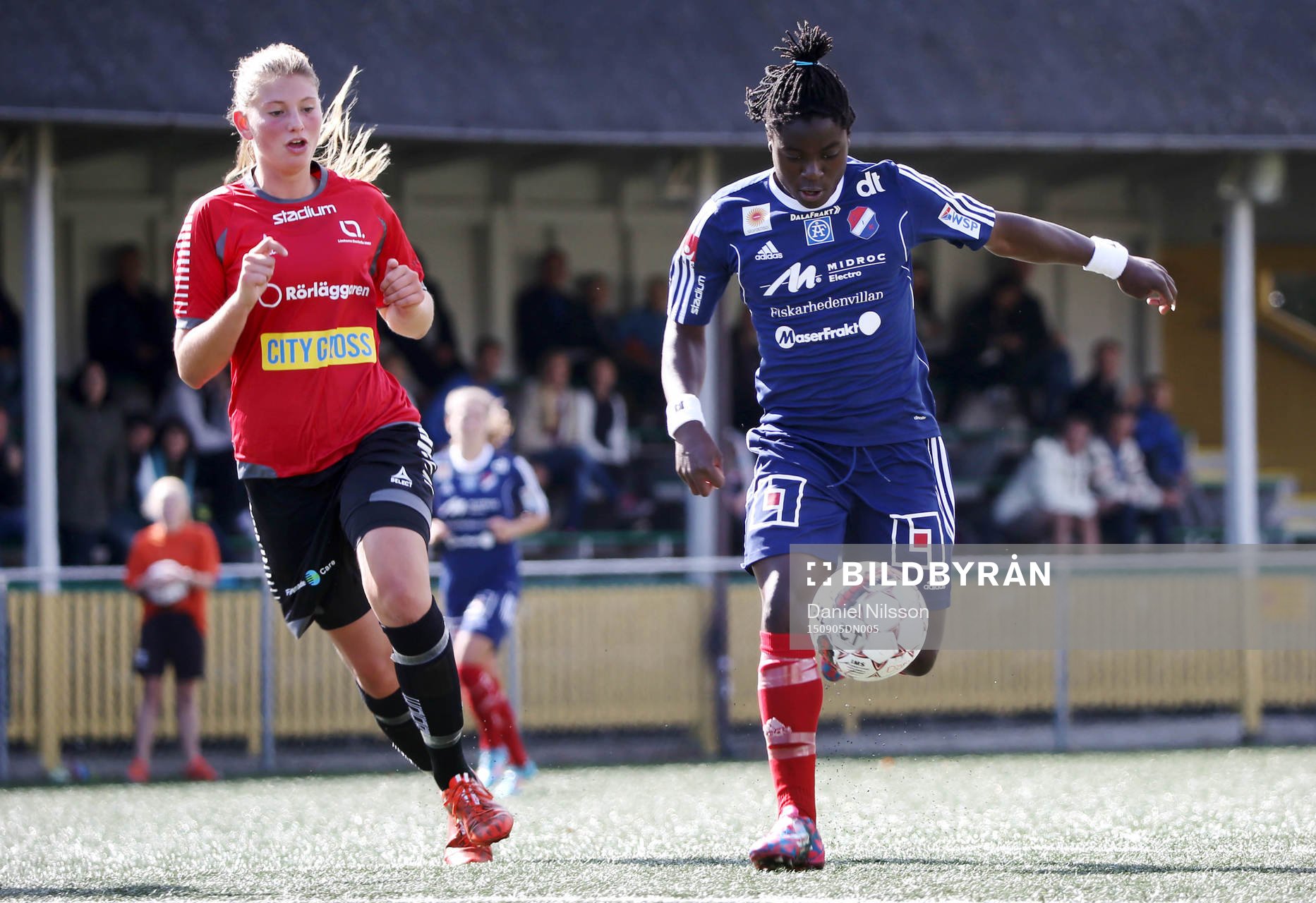 s Saga Ollerstam och Kvarnsvedens Tabita Chawinga i