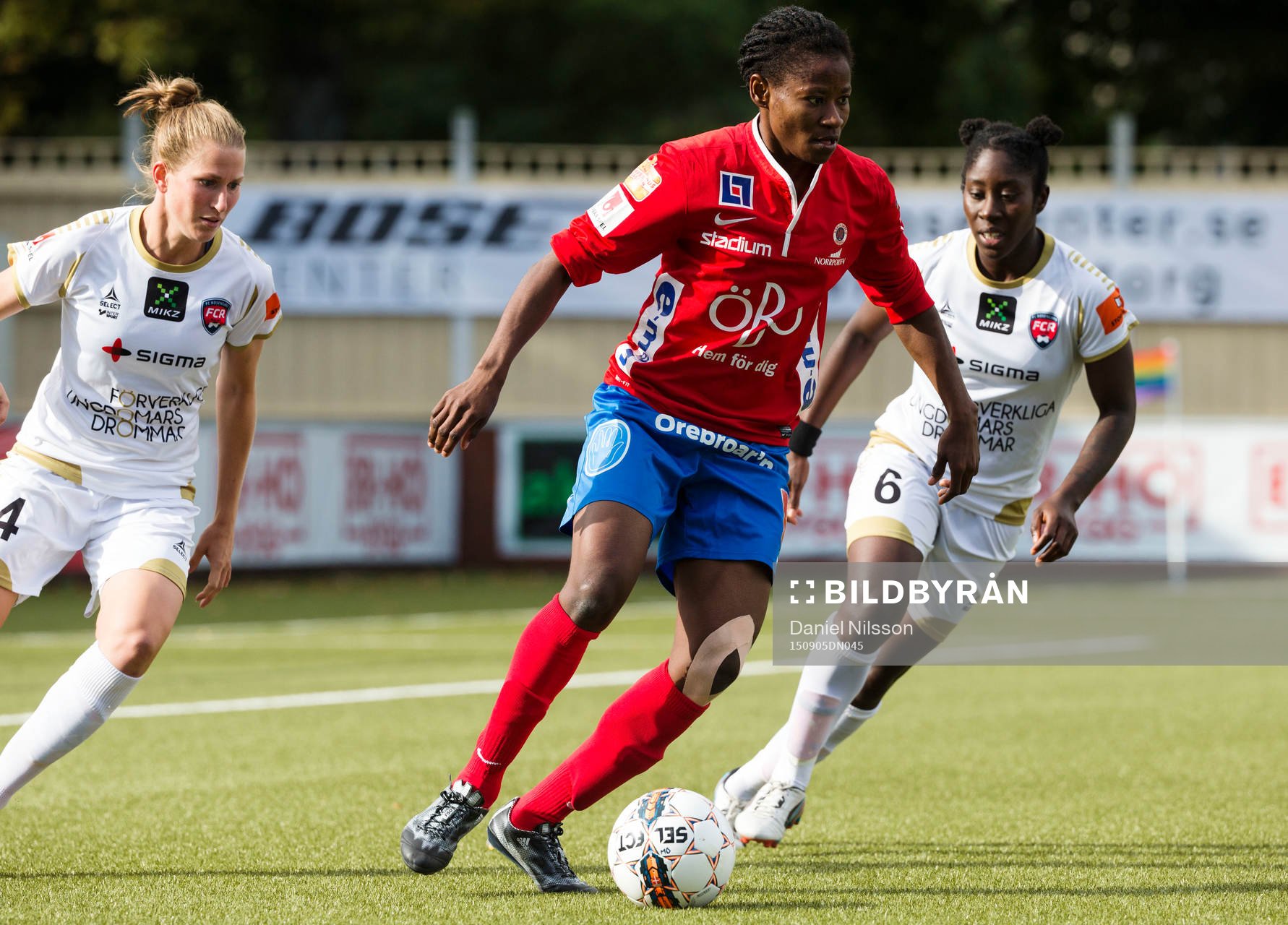 Rosengårds Emma Berglund och Anita Asante och Örebros