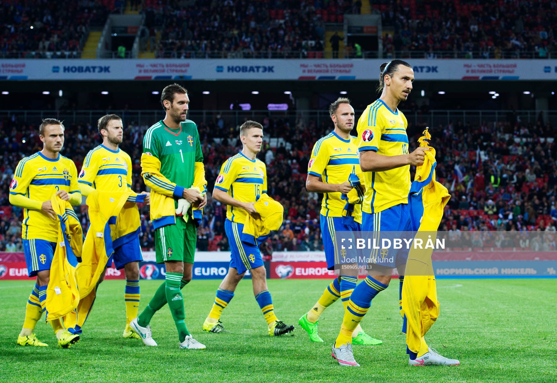 Sveriges Pierre Bengtsson, Mikael Antonsson, målvakt