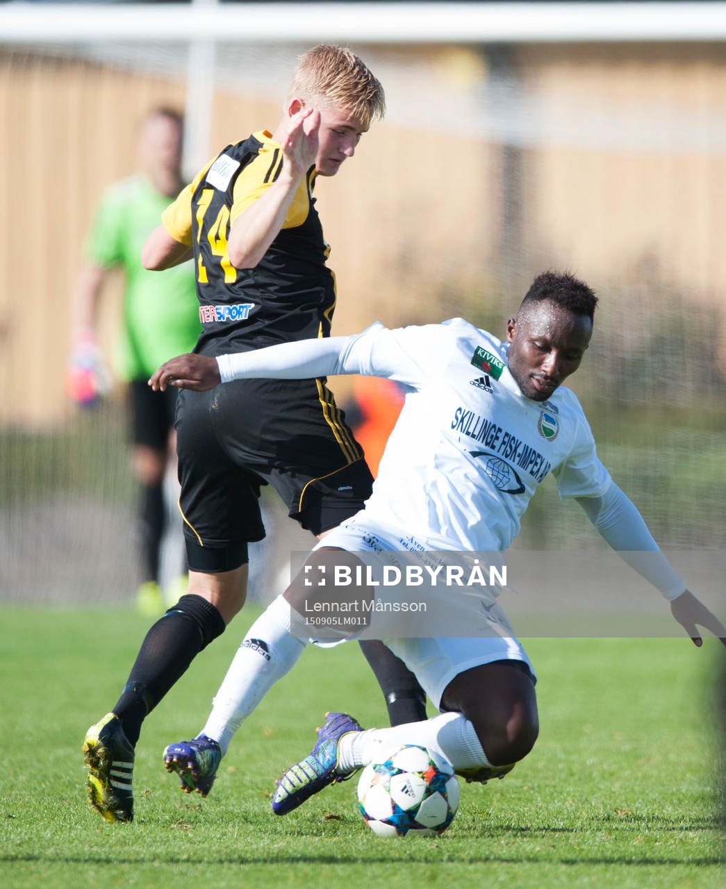 IFK Hässleholms Linus Svensson i matchen i division 2