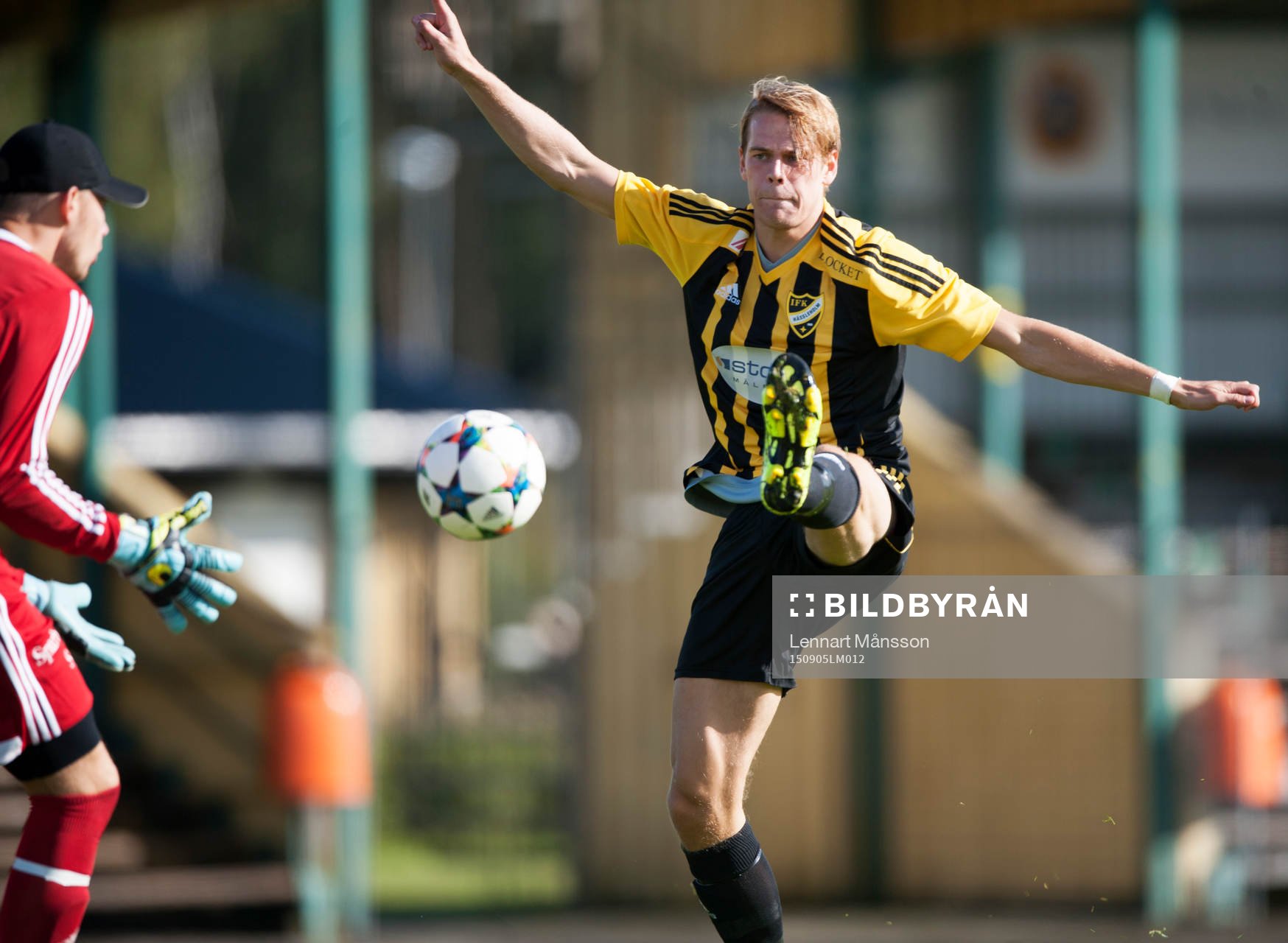 IFK Hässleholms Filip Ranmo i matchen i division 2 mellan