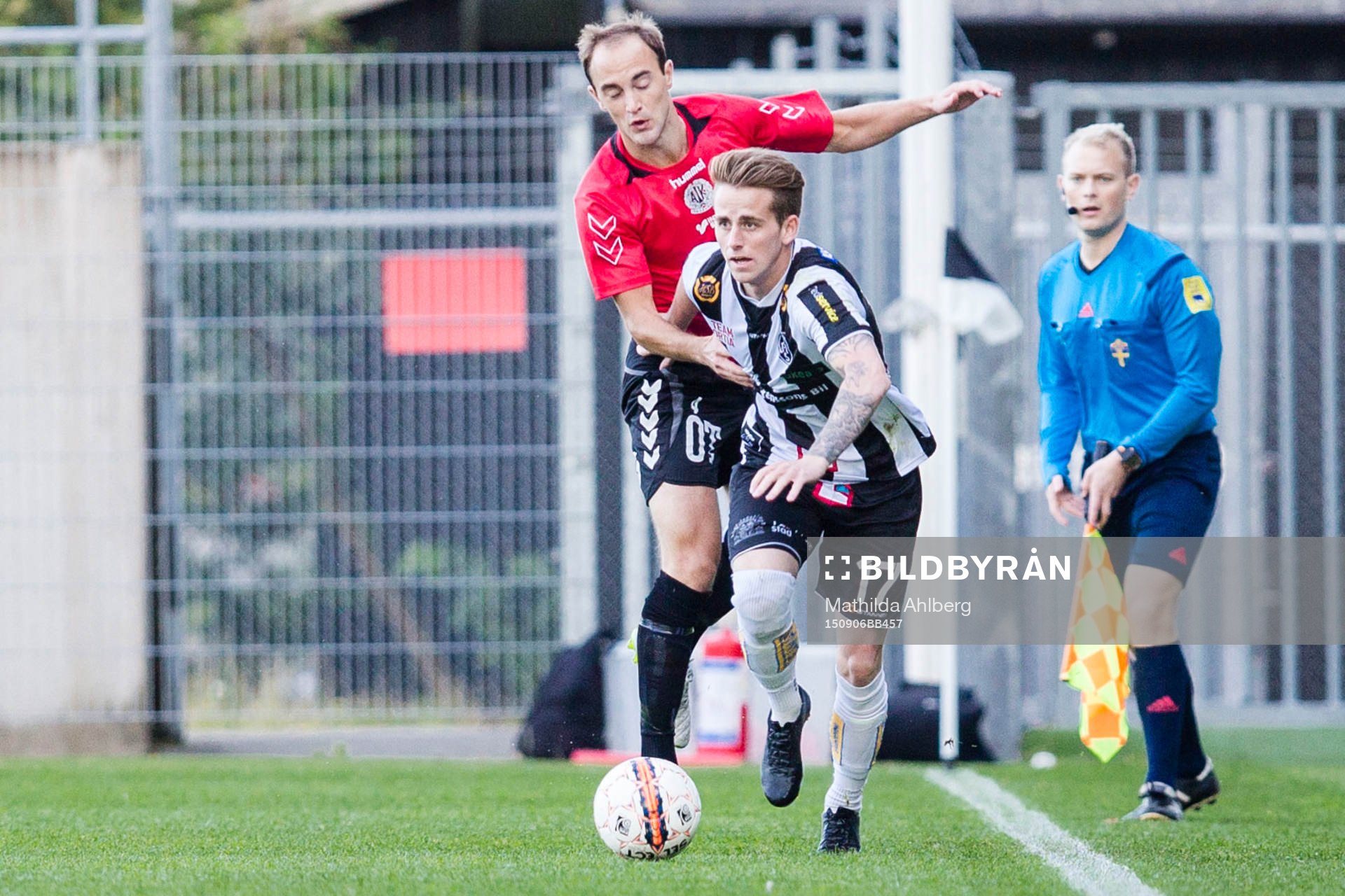 Oskarshamns Martin Torstensson och Landskronas Rasmus Alm i