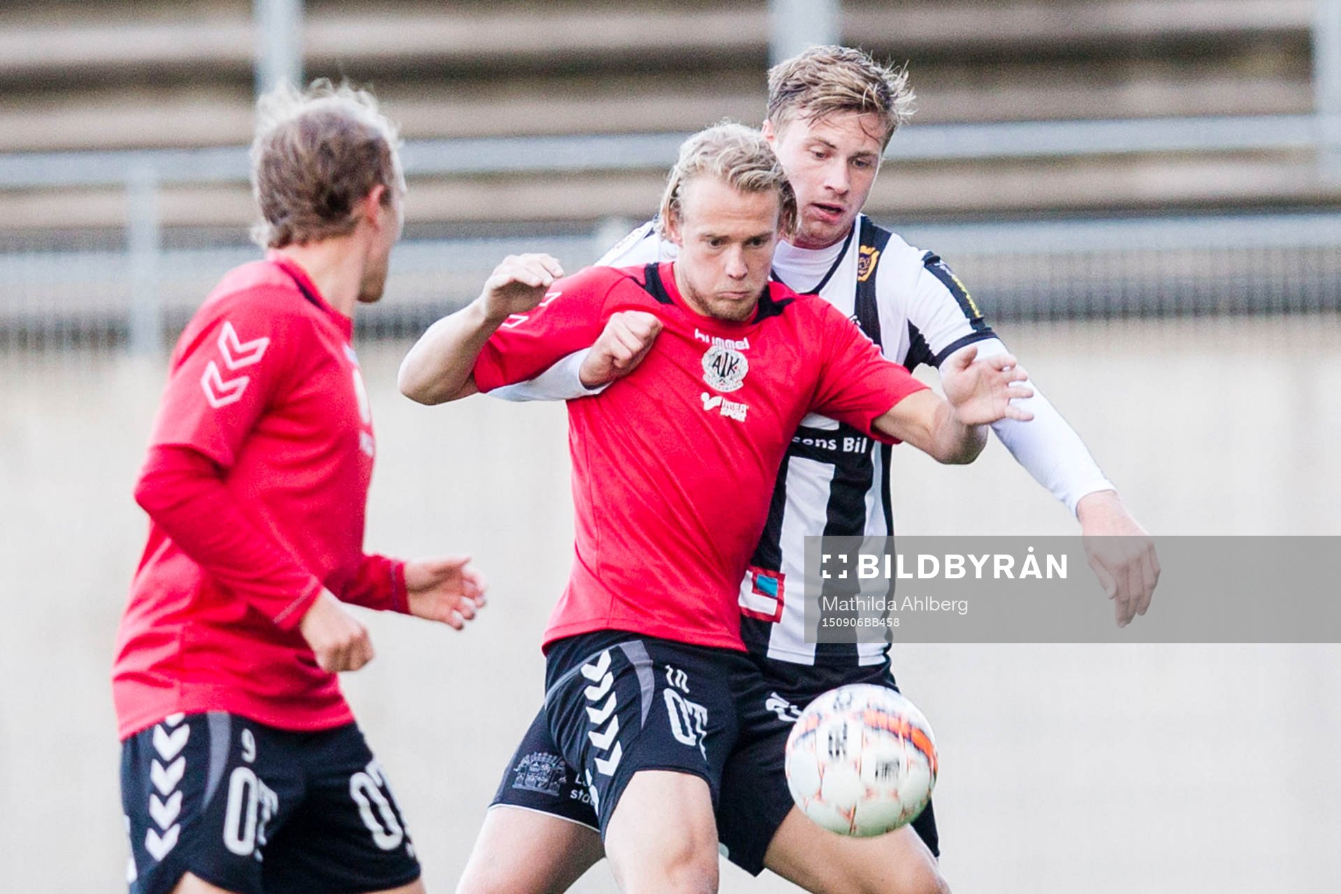 Landskronas Daniel Jarl och Oskarshamns Robin Östlind i