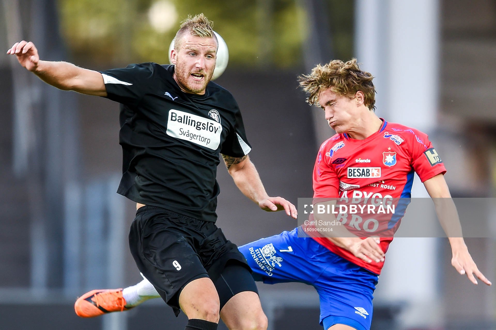 Höllvikens Alexander Nunez Cona och Örgrytes Jakob