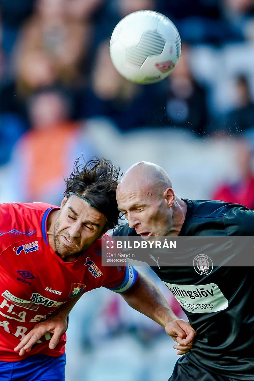 Örgrytes George Mourad och Höllvikens Freddy Borg i en
