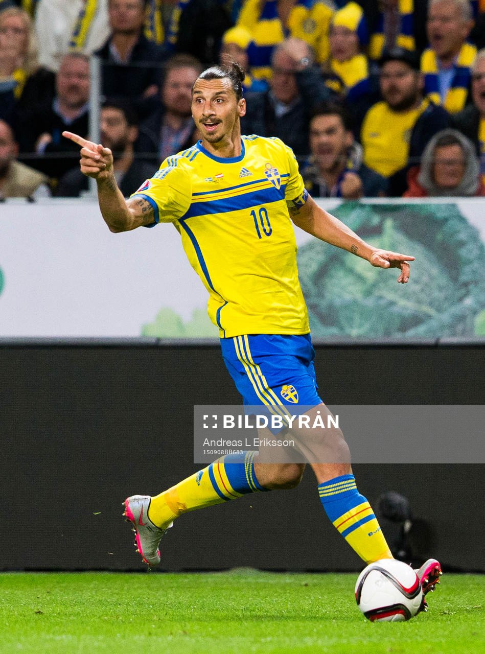 Sveriges Zlatan Ibrahimovic reagerar