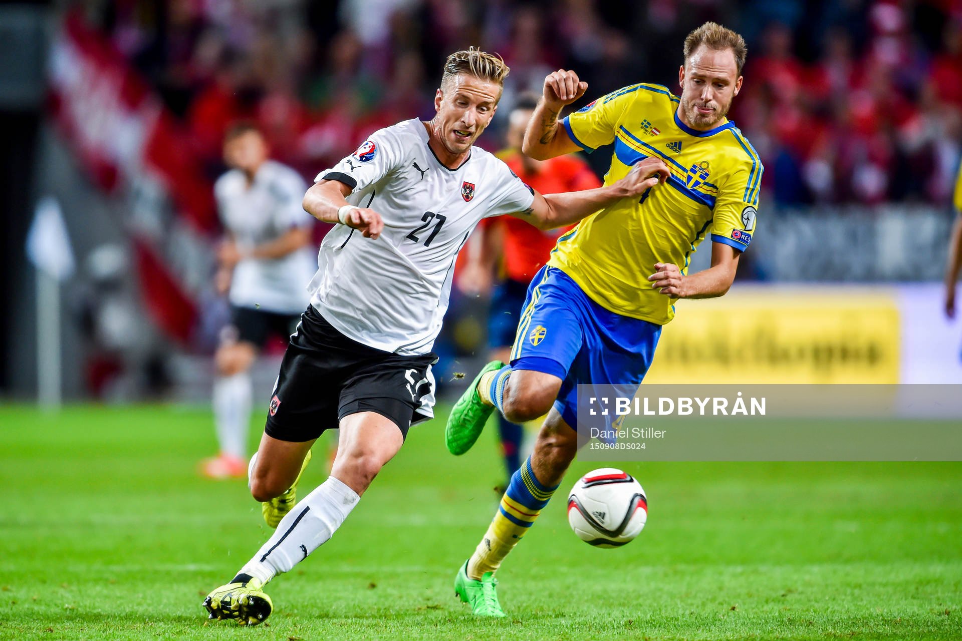 Österrikes Marc Janko och Sveriges Andreas Granqvist