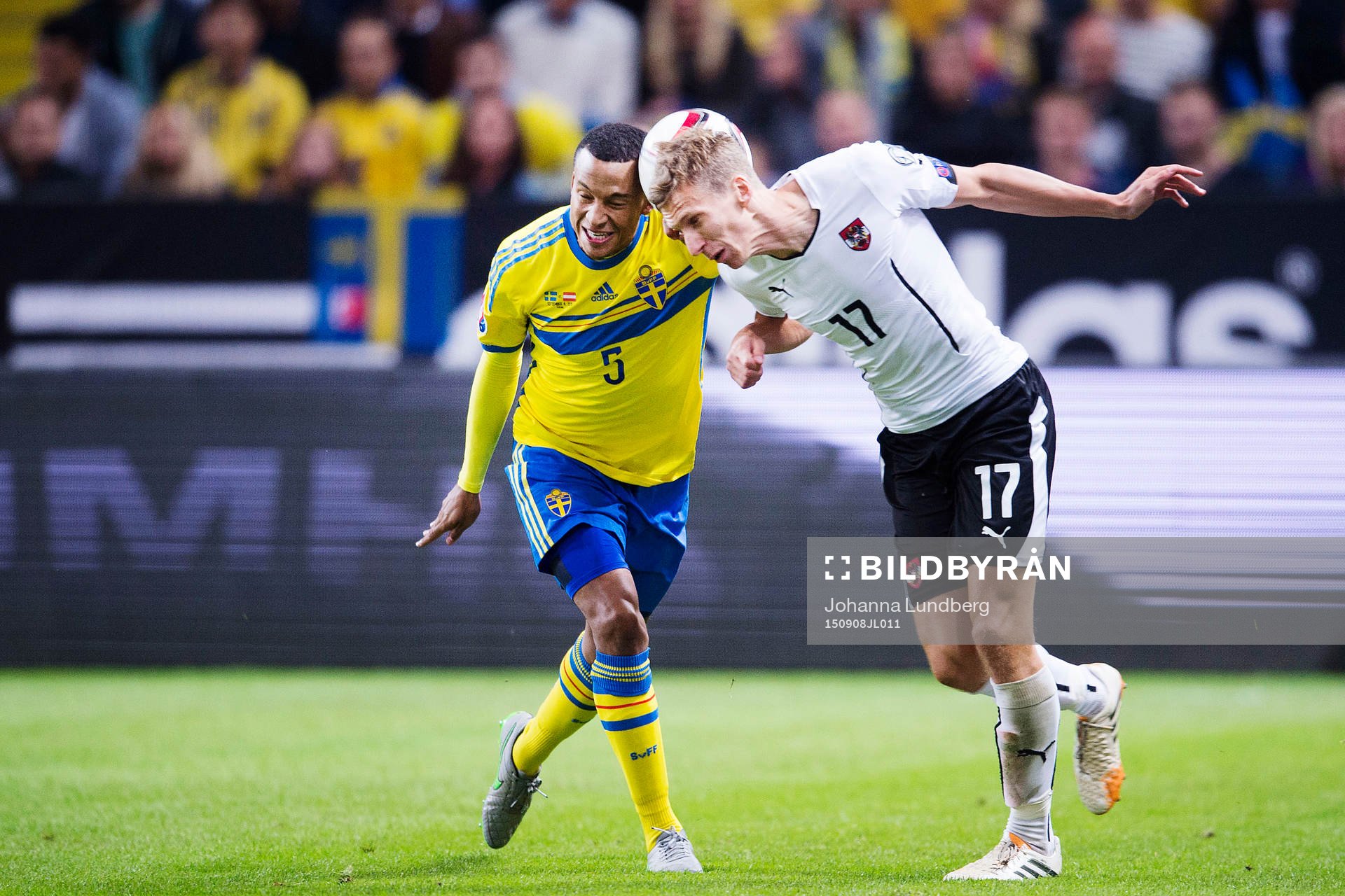 Sveriges Martin Olsson och Österrikes Florian Klein