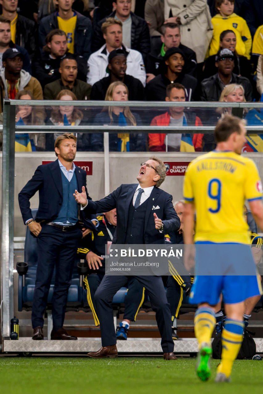 Sveriges manager Marcus Allbäck och Sveriges