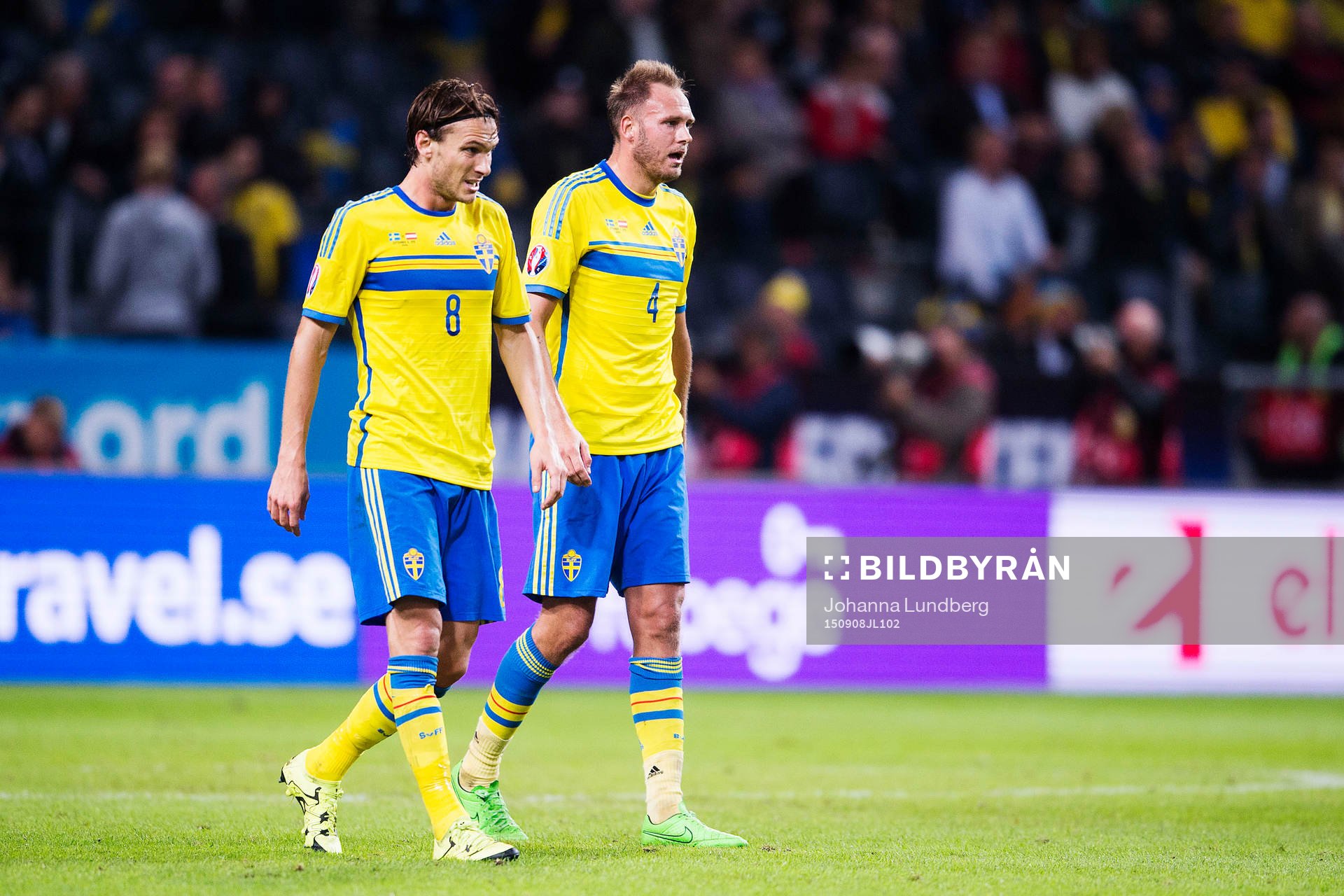 Sveriges Albin Ekdal och Andreas Granqvist deppar
