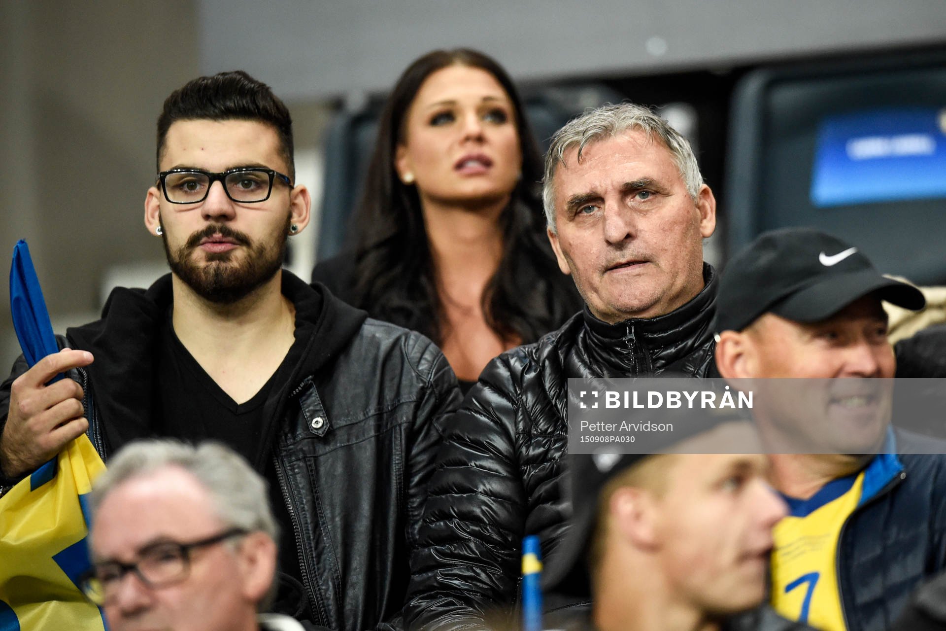 Zlatan Ibrahimovics pappa Sefik Ibrahimovic på läktarplats