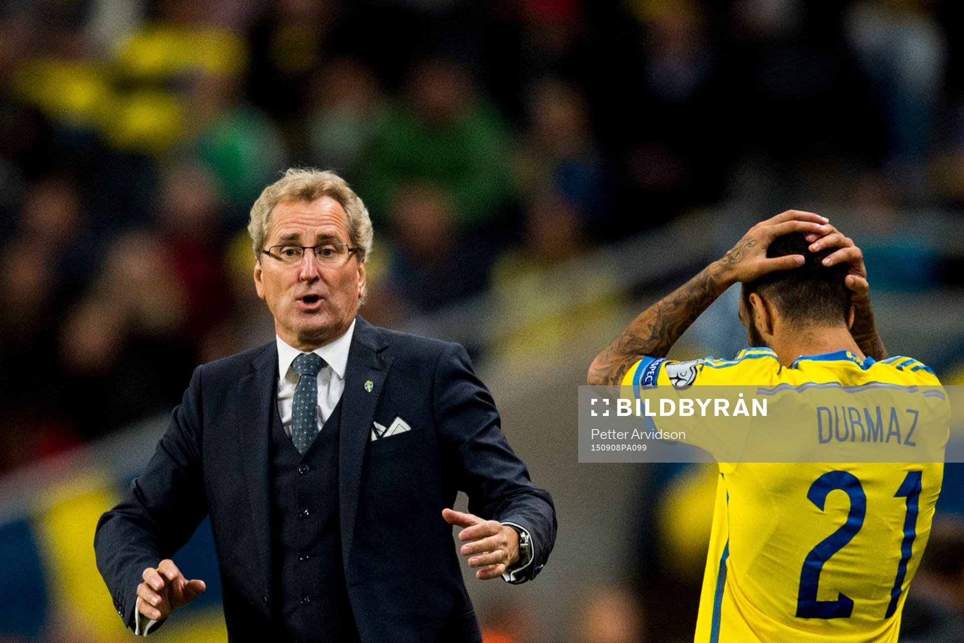 Sveriges förbundskapten Erik Hamrén och Jimmy Durmaz