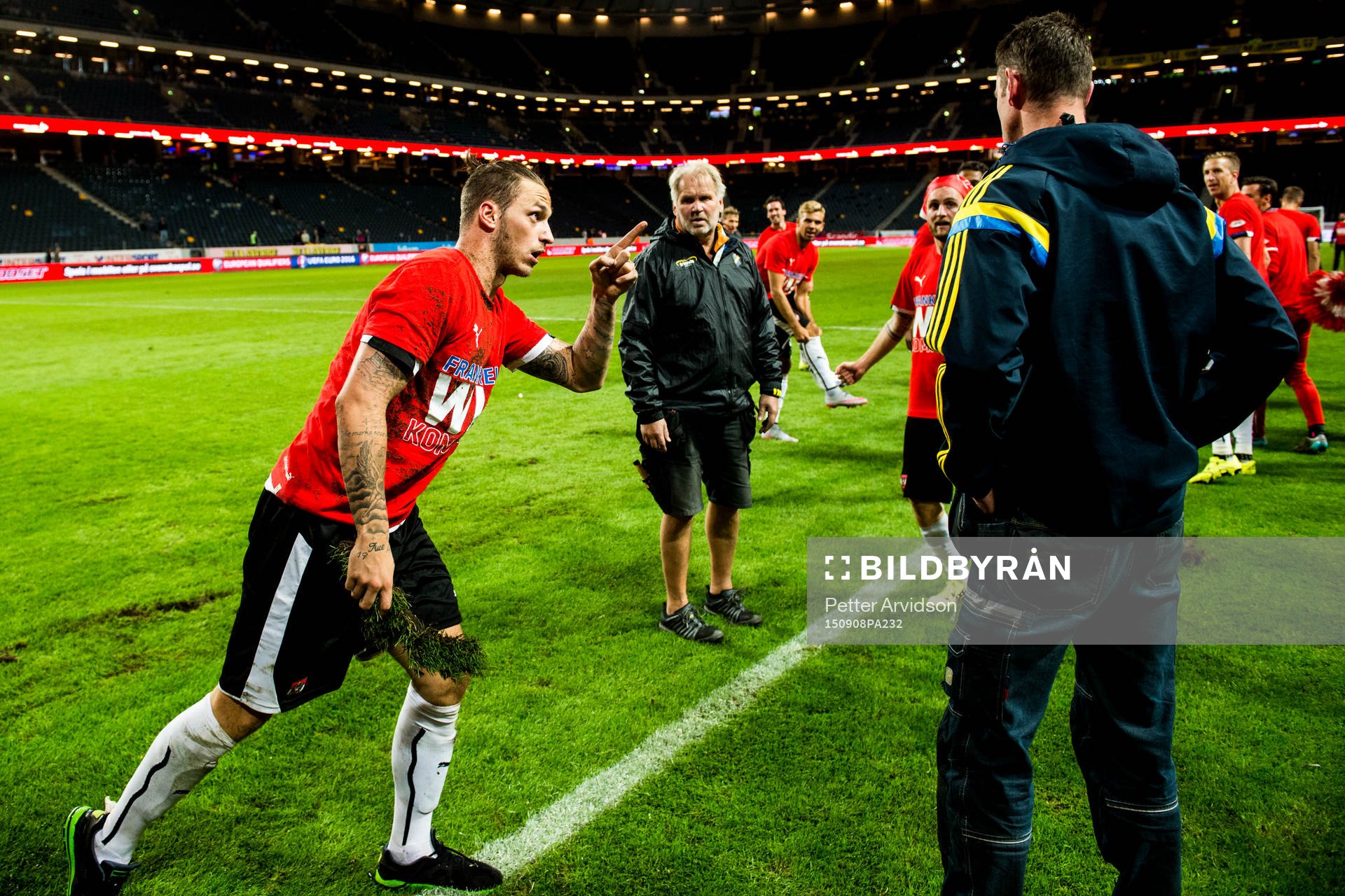 Irriterat mellan Österrikes Marko Arnautovic och