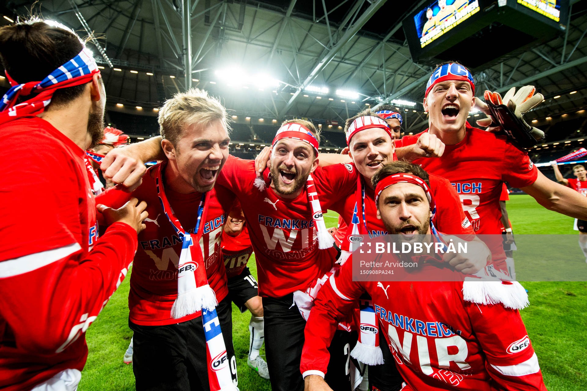 Österrikes spelare jublar