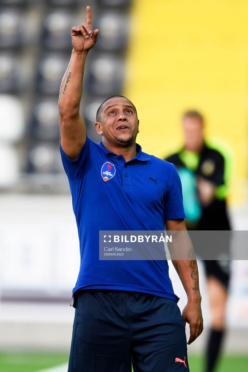 Delhi Dynamos tränare Roberto Carlos