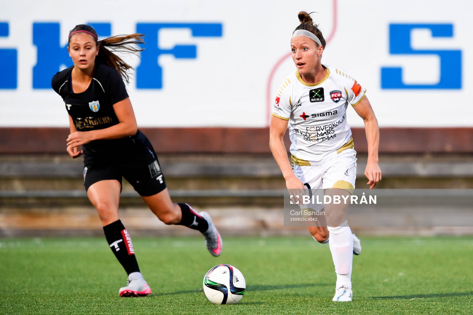 Göteborgs Lieke Martens och Rosengårds Sarah Mellouk
