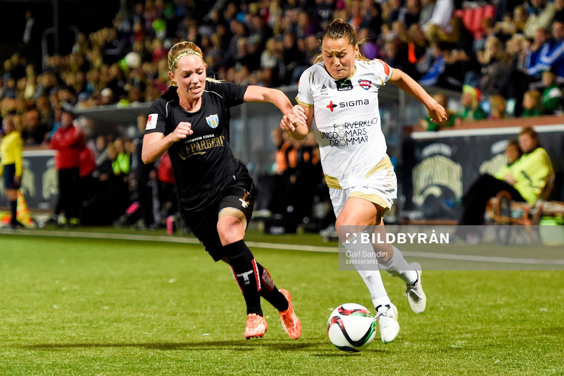 Göteborgs Elin Rubensson och Rosengårds Alexandra Riley
