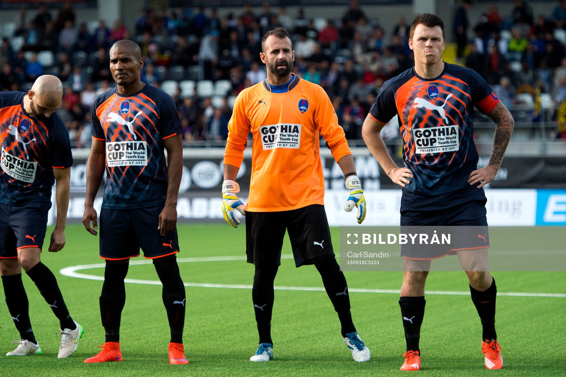 Delhi Dynamos Florent Malouda, målvakt Toni Doblas och