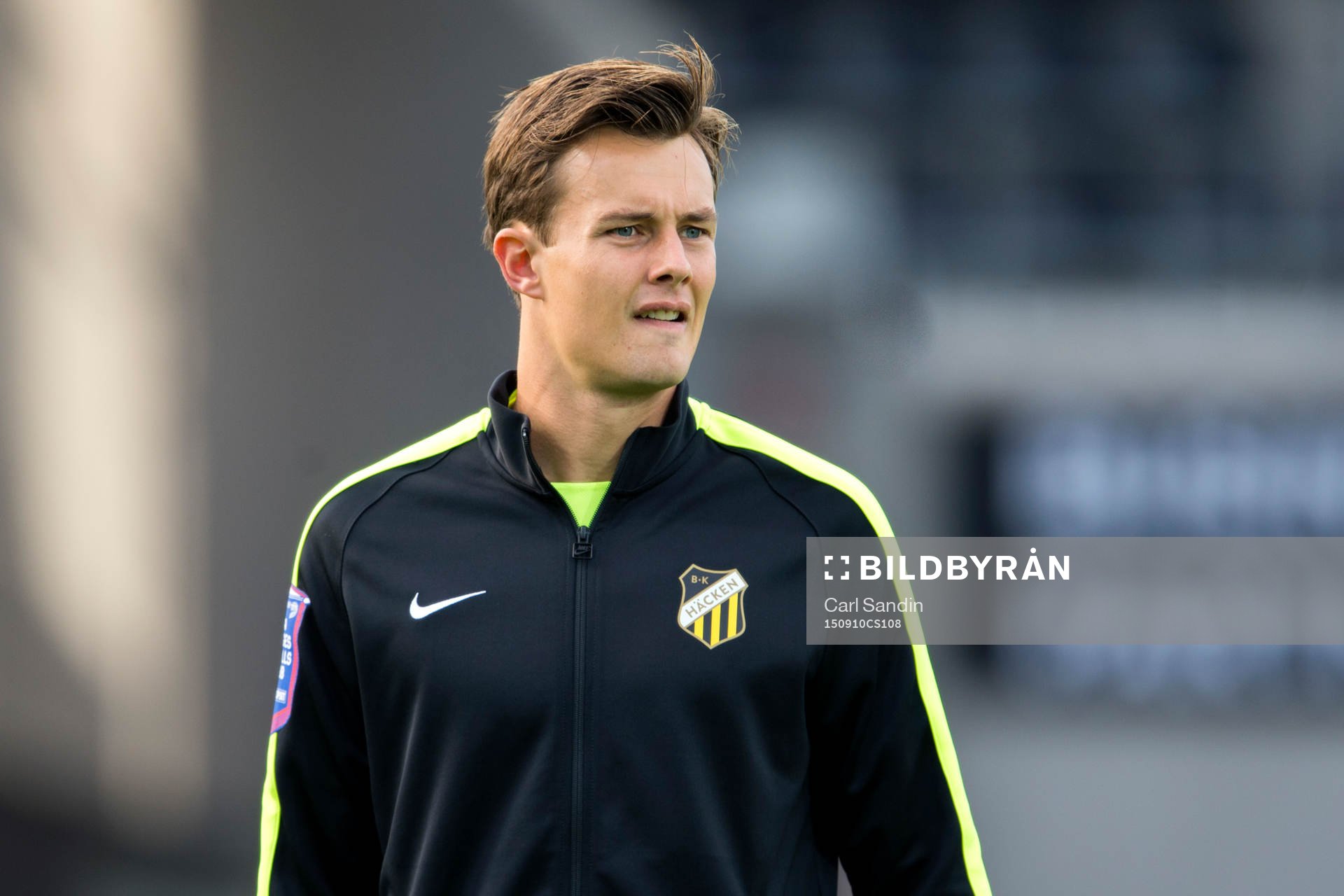 Häckens Niels Vorthoren innan fotbollsmatchen mellan