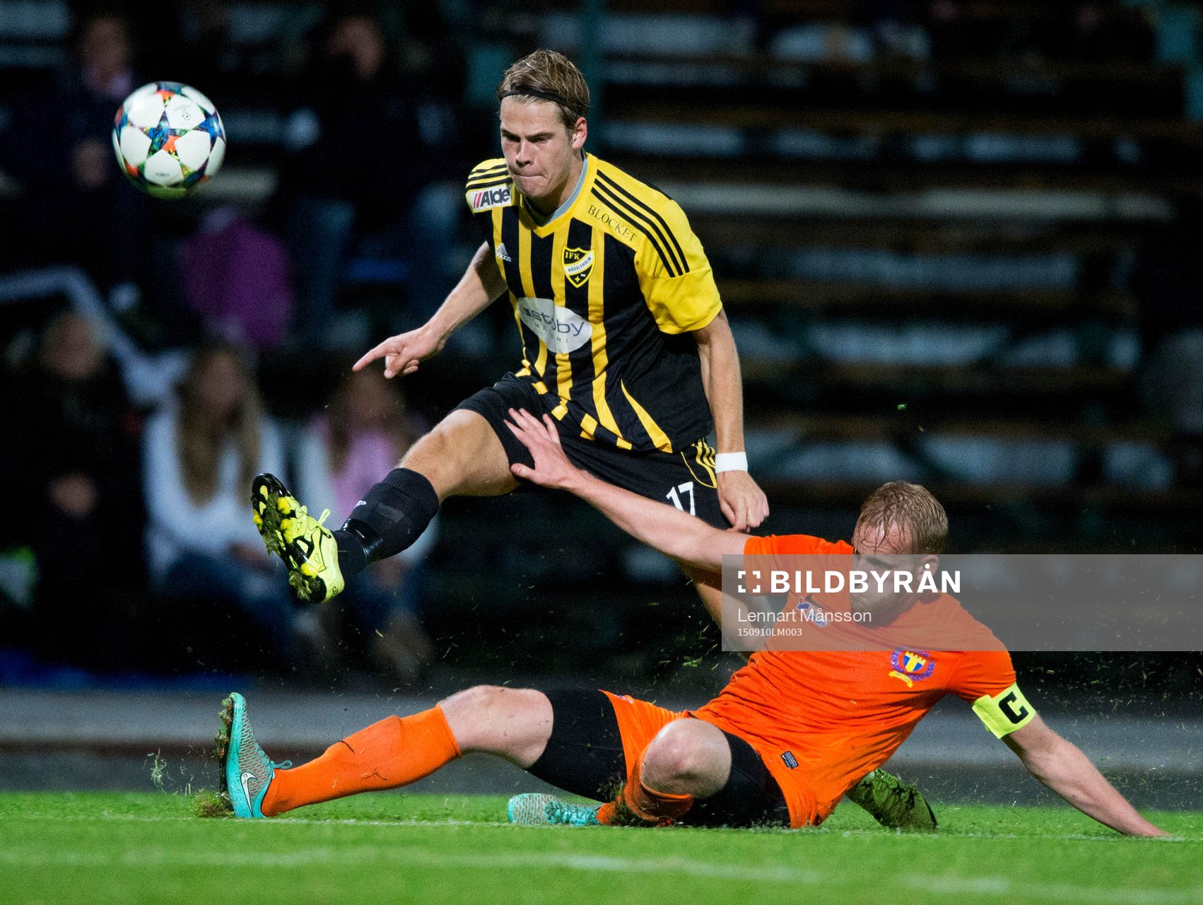 IFK Hässleholms Filip Ranmo i matchen i division 2 mellan