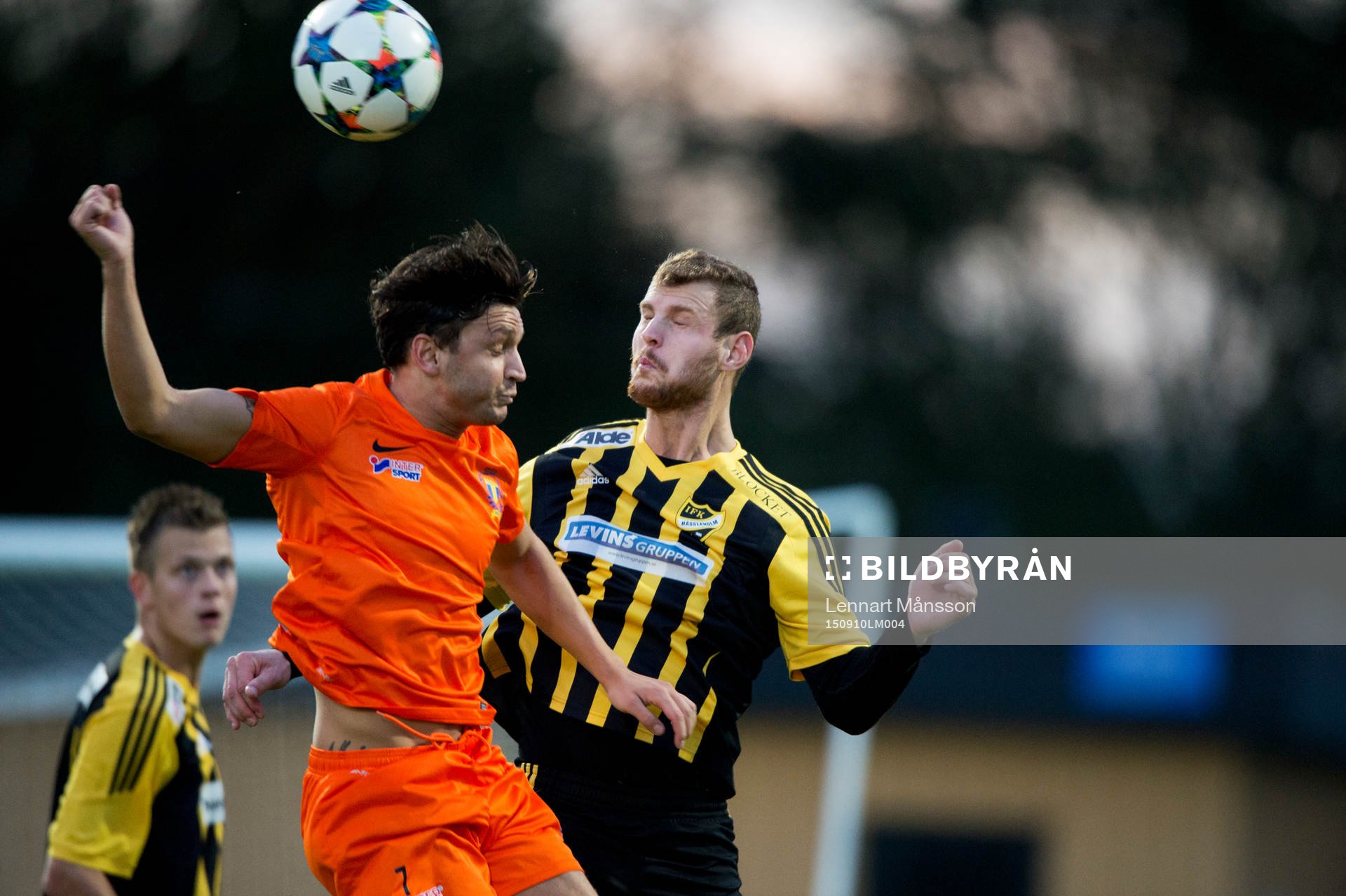 IFK Hässleholms  Ekrem Dibrani i matchen i division 2