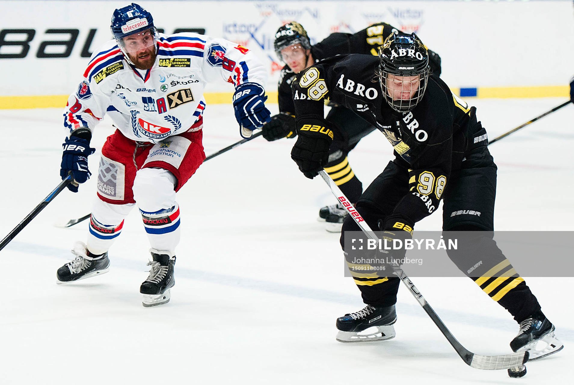 s Jesper Bratt
