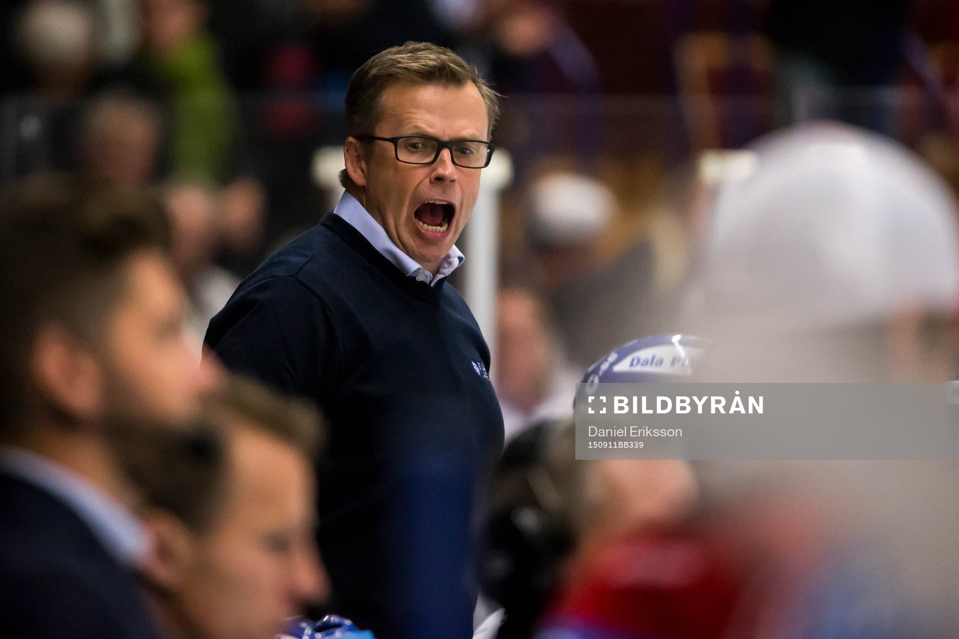 Leksands tränare Sjur Robert Nilsen i ishockeymatchen i