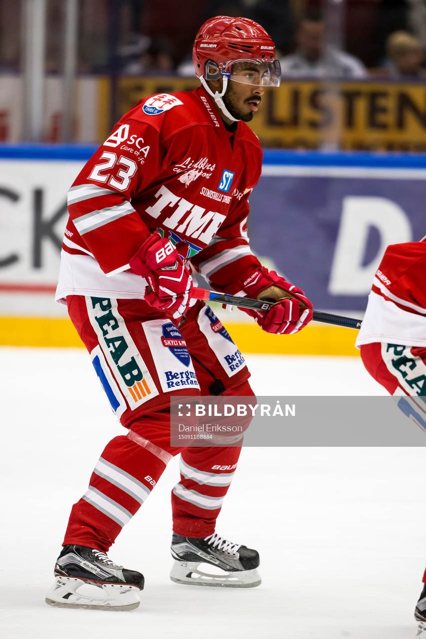 Timrå Jeremy Boyce-Rotevall  i ishockeymatchen i