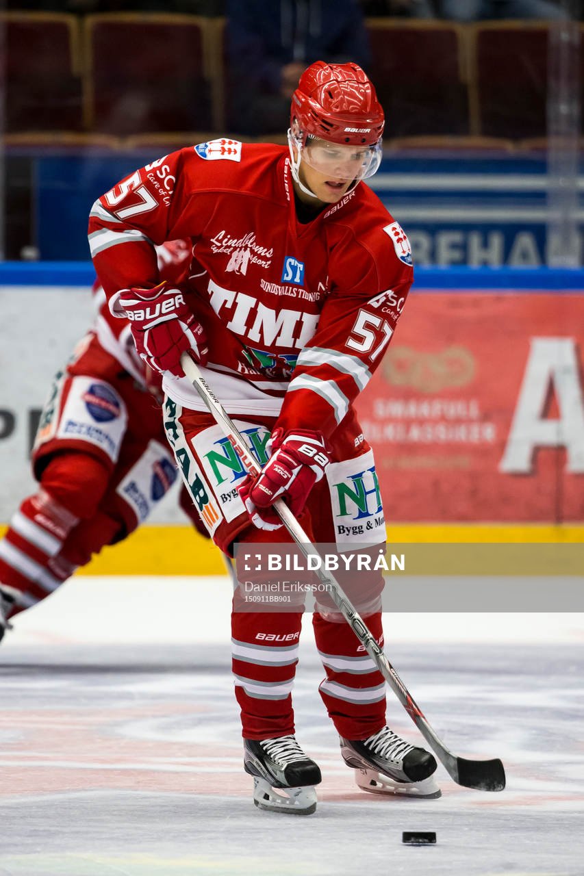 Timrå Anton Wedin i ishockeymatchen i hockeyallsvenskan