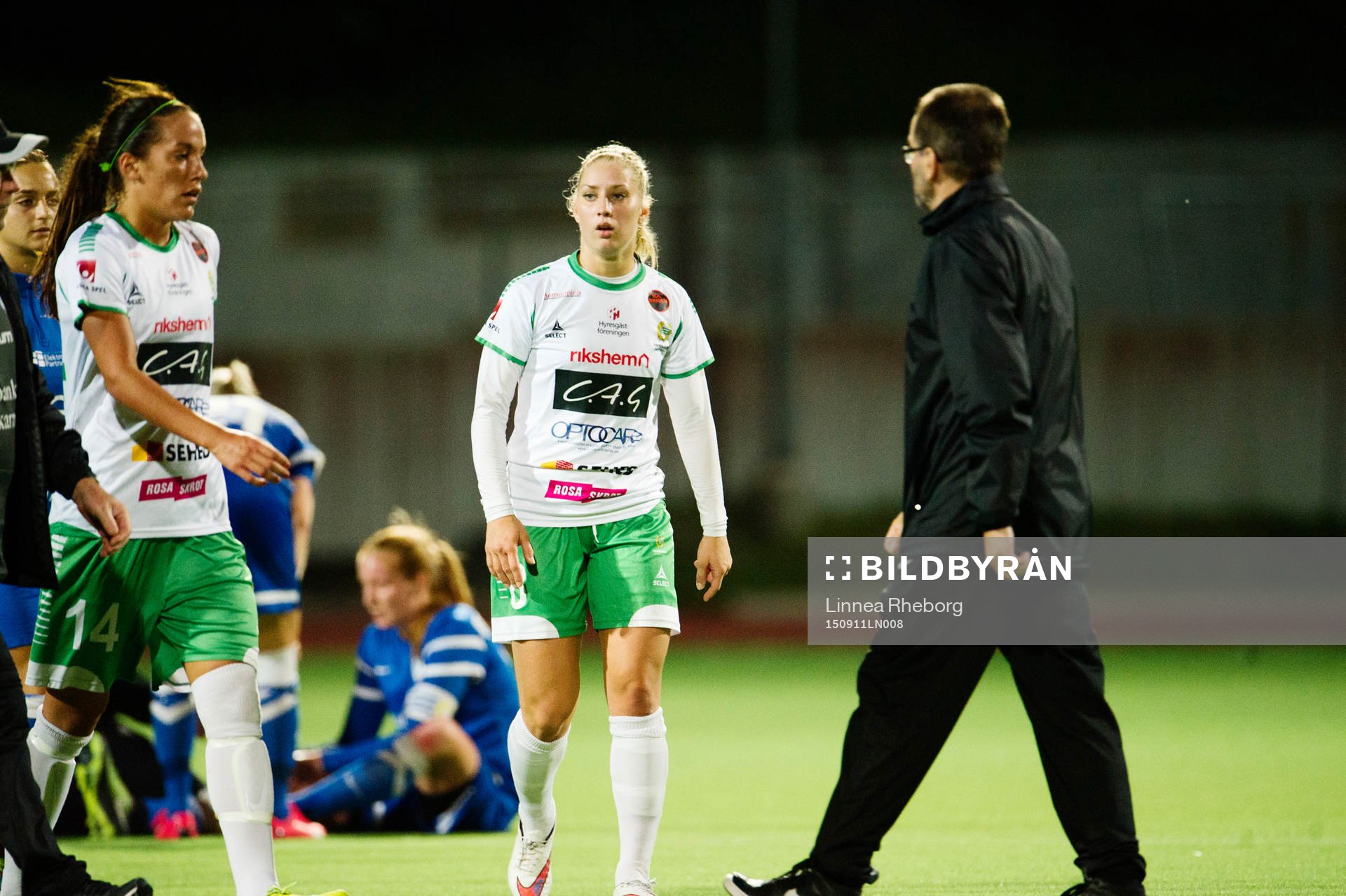 Hammarbys Therese Persson och Malin Winberg deppar